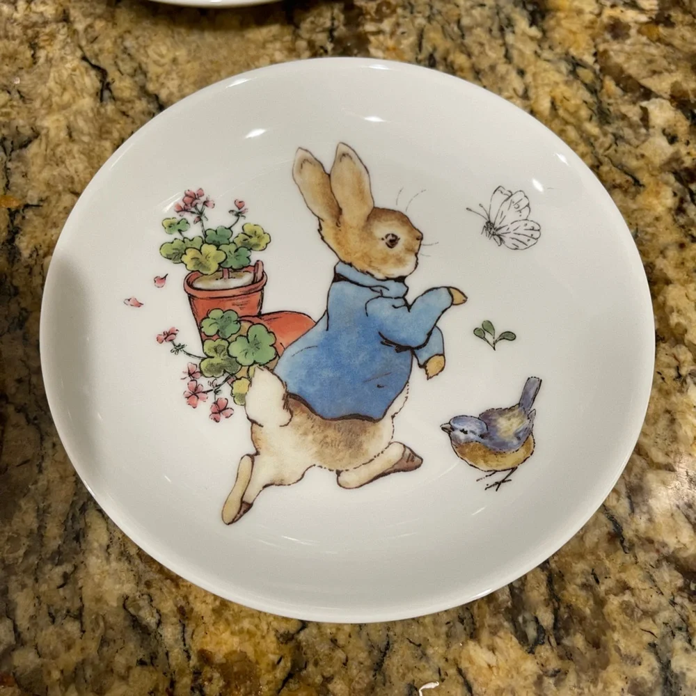 Beatrix Potter Peter Rabbit Appetizer Plate set of 4 - Brand new  6” plates - Picture 7 of 10